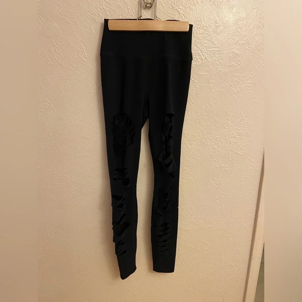 ALO Yoga Black Leggings
